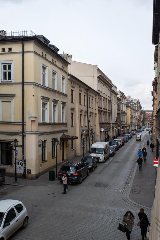 Apartment Wanda Krasków Exterior foto