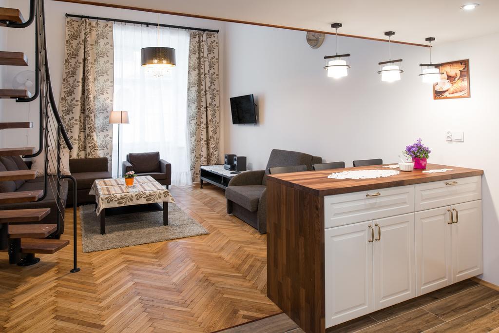 Apartment Wanda Krasków Exterior foto
